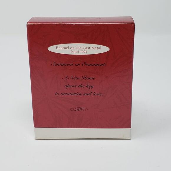 1993 Hallmark New Home Enamel Die-Cast Metal Keepsake Holiday Ornament. - Picture 2 of 6